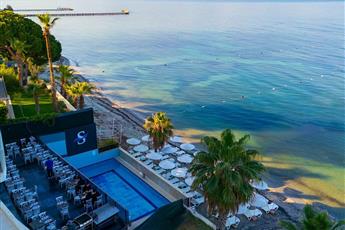 Scala Nuova Beach Hotel 4*