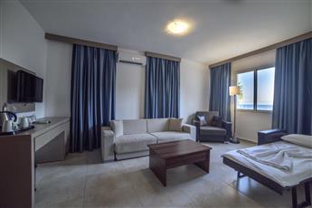 Sea Side Beach Club 3*