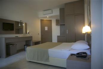 Sea Side Beach Club 3*