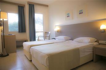 Sea Side Beach Club 3*