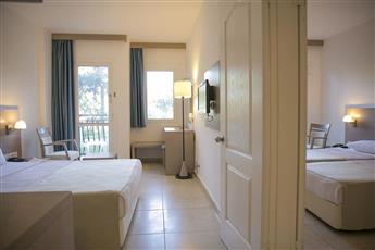 Sea Side Beach Club 3*