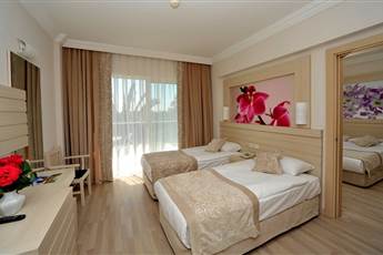 Seaden Corolla Hotel 4*