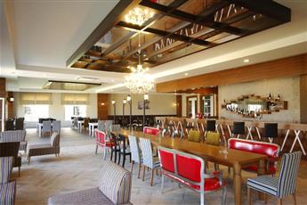 Seaden Sea World Resort & Spa