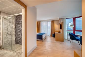 Sealife Kemer Resort 5*