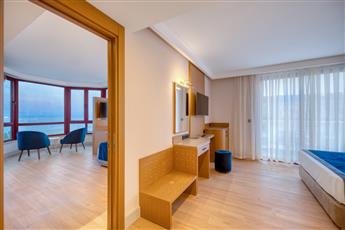 Sealife Kemer Resort 5*