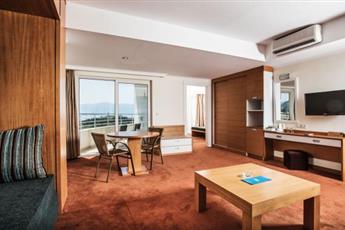 Sealight Resort Hotel