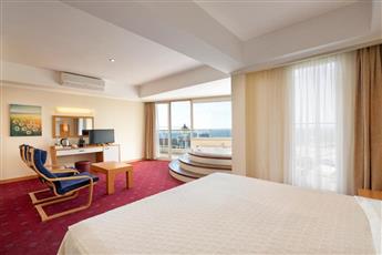 Sealight Resort Hotel