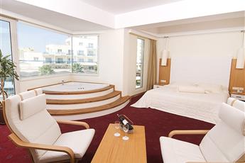 Sealight Resort Hotel