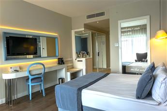 Seashell Resort & Spa 5*
