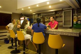 Selenium Hotel