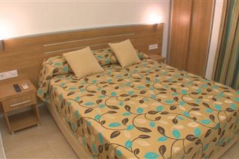 Selenium Hotel
