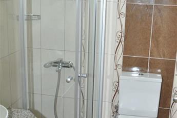 Selenium Hotel