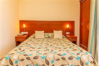 Selenium Hotel