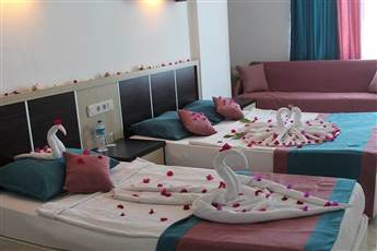 Semt Luna Beach Hotel 3*