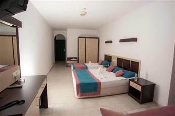 Semt Luna Beach Hotel 3*