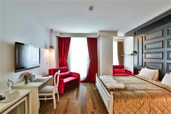 Senatus Hotel