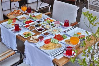 Senatus Hotel