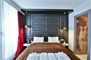 Senatus Hotel