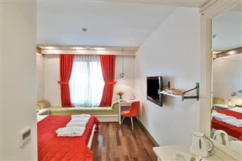 Senatus Hotel