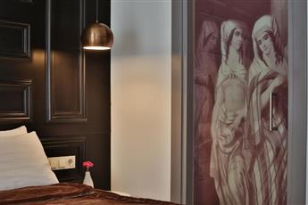 Senatus Hotel