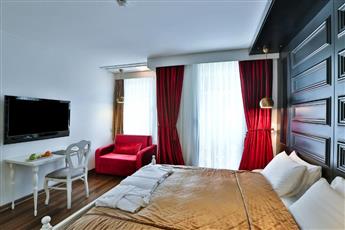 Senatus Hotel