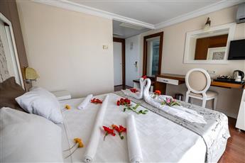 Sentinus Beach Hotel 4*