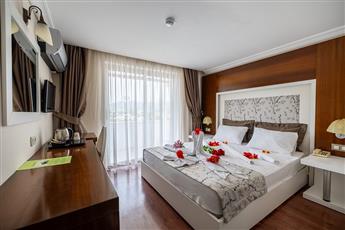 Sentinus Beach Hotel 4*