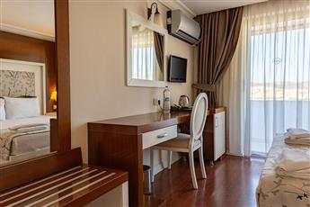 Sentinus Beach Hotel 4*