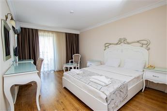 Sentinus Beach Hotel