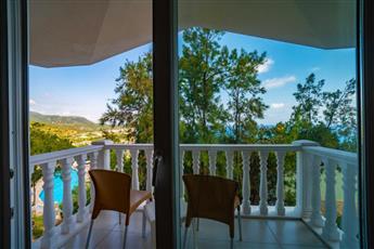 Senza Garden Holiday Club