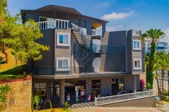 Senza Garden Holiday Club