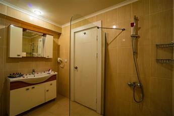 Senza Garden Holiday Club