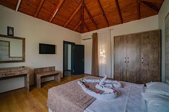 Senza Garden Holiday Club