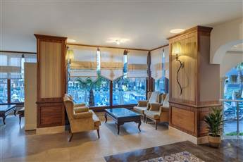 Senza Hotels Grand Santana Hotel 4*