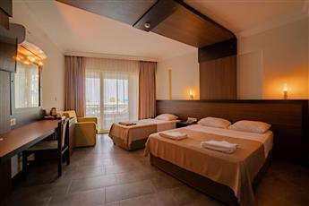 Senza Hotels Grand Santana Hotel