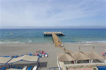 Senza Hotels Grand Santana Hotel