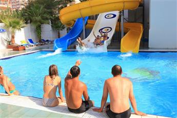 Senza Hotels Grand Santana Hotel
