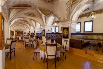 Senza Hotels Grand Santana Hotel
