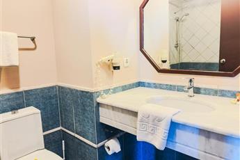 Senza Sunset Beach Hotel 5*