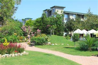 Senza Sunset Beach Hotel 5*