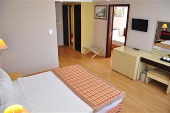 Senza Sunset Beach Hotel 5*