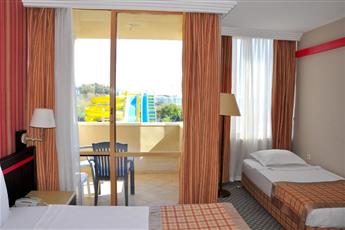 Senza Sunset Beach Hotel