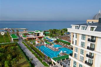 Serenity Queen Hotel