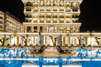 Serenity Queen Hotel