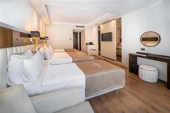 Serenity Queen Hotel