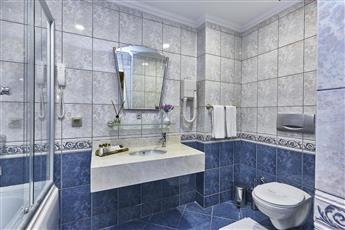 Seres Hotel Old City 4*