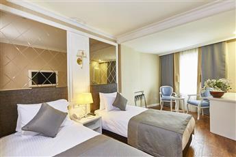 Seres Hotel Old City 4*