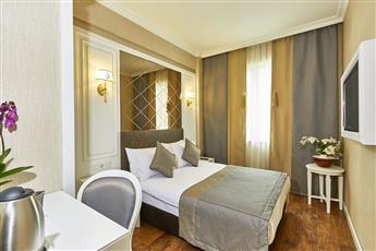 Seres Hotel Old City 4*