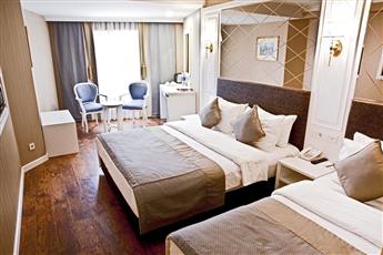 Seres Hotel Old City 4*