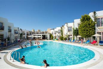 Serpina Hotel - Adults Only 16+